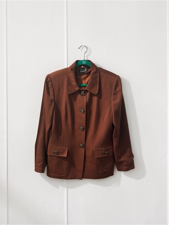 b.bennett Jackets & Blazers - b.bennett Vintage Tailored Brown Blazer Size 12 Career Professional Academic
